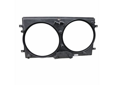 2003 Volkswagen EuroVan Cooling Fan Shroud - 7D0-121-207