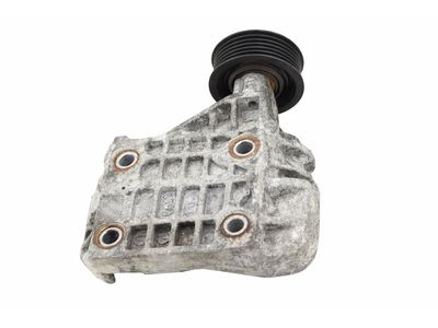 Volkswagen Touareg Alternator Bracket - 059-903-143-AC
