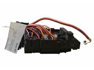 Volkswagen Beetle Fuse Box - 5C0-937-819-R