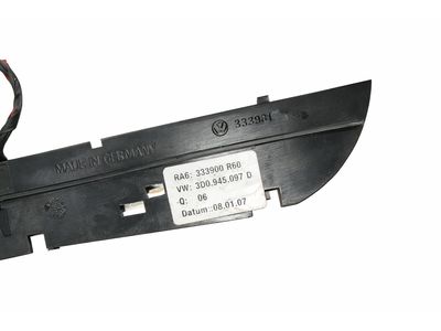 Volkswagen Phaeton Third Brake Light - 3D0-945-097-D
