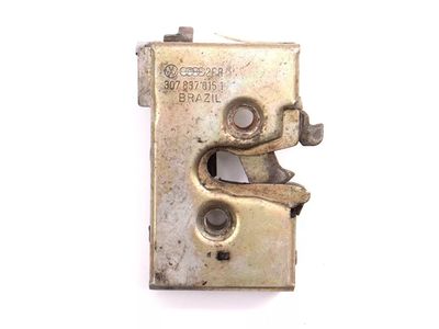 Volkswagen Fox Door Latch Assembly - 307-837-015-1