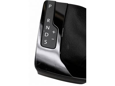 Volkswagen Passat Shift Knob - 561-713-203-A-UMF
