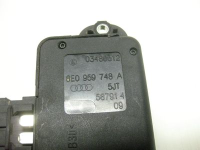 Volkswagen 1Z0-959-748