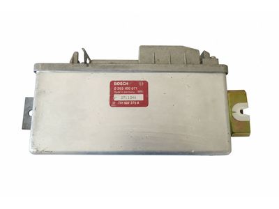Volkswagen 701-907-379-A