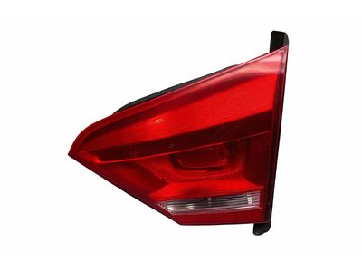 Volkswagen Passat Tail Light - 561-945-094-C