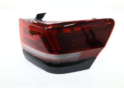 Volkswagen Atlas Back Up Light - 3CN-945-096-E