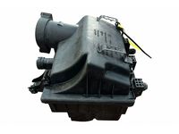 Volkswagen 021-129-607-P Air Cleaner Assembly Volkswagen 021-129-607-P Air Cleaner Assembly