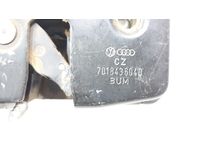 Volkswagen 701-843-604-D Latch Assembly