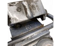 Volkswagen 3C8-833-411-B Lower Hinge Volkswagen 3C8-833-411-B Lower Hinge